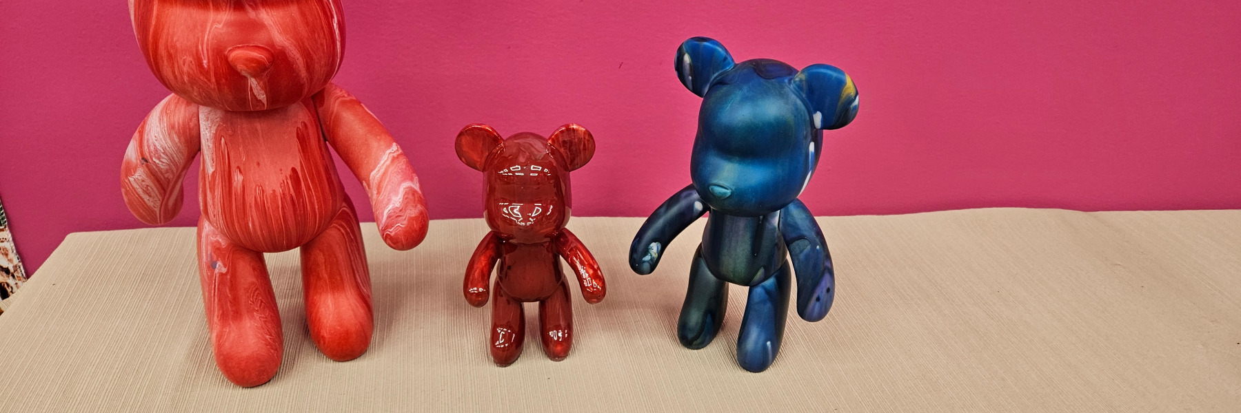 Fluid Bears & Bunnies Experience at Hangout for Art