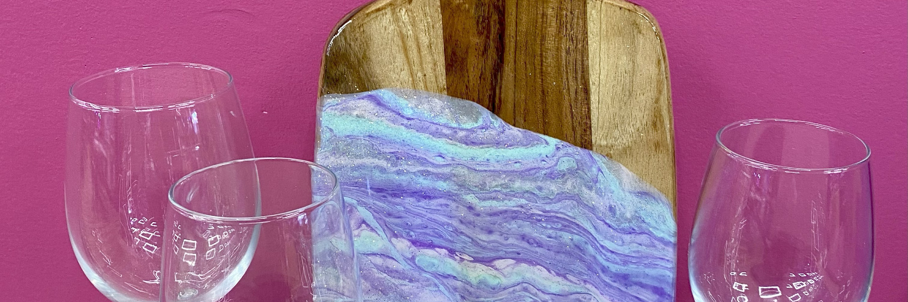 Charcuterie Board and Wine Glass Experience at Hangout for Art